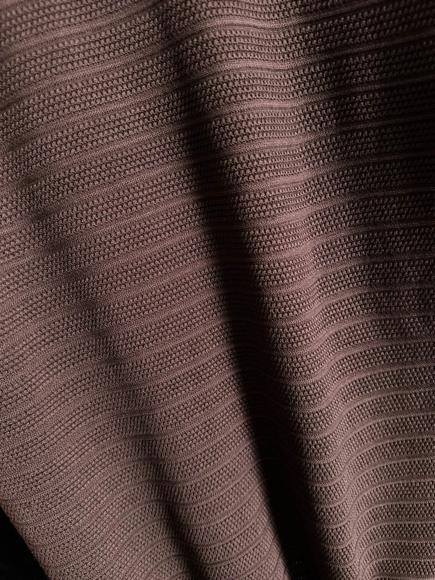 Next day shipment LP high quality Loro Piana 26ss New Arrival men's short-sleeved T-shirt Made of combed cotton yarn knitted cotton fabric, no pressure when entering and exiting the counter Exclusive control of raw materials It feels substantial when weighed, and the upper body is more textured than ordinary T-shirts. This texture can cope with the weather easily and is suitable for both hot and cold! Loose fit design, looks noble. The only correct version is available Size: M to XXXL